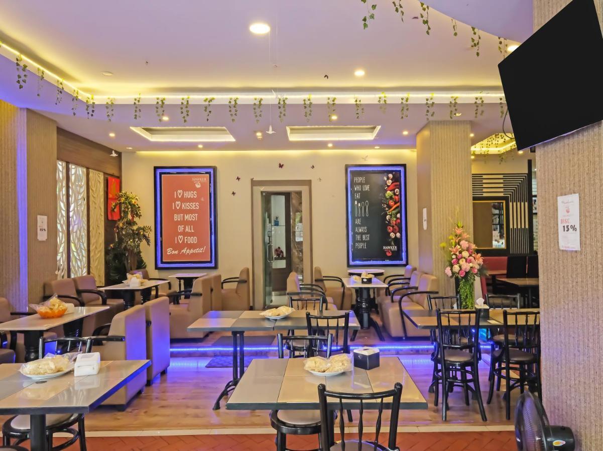Hotel Grand Citra Makassar Exterior foto